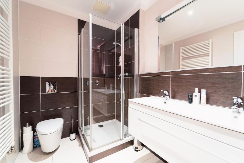 Prague Marina River View Apartment Close To City Centre Free Parking Exteriér fotografie