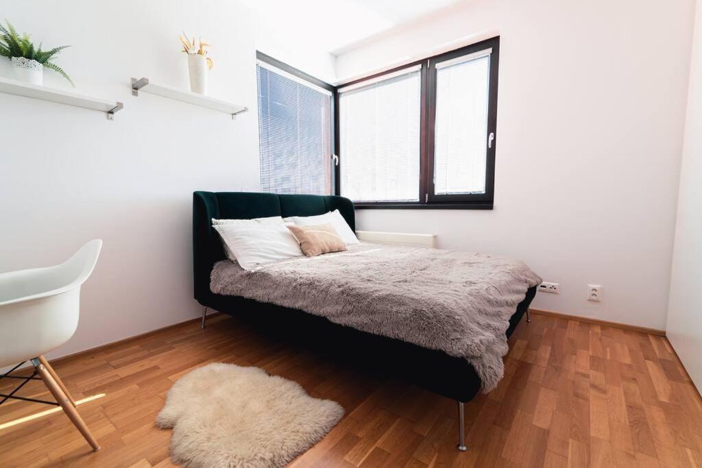 Prague Marina River View Apartment Close To City Centre Free Parking Exteriér fotografie